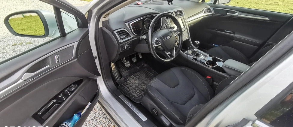 Ford Mondeo cena 47900 przebieg: 218000, rok produkcji 2015 z Krynica Morska małe 172